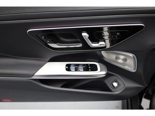 Mercedes-Benz CLE 200 4MATIC AMG Line