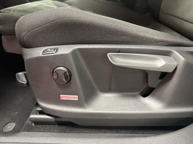 Volkswagen Touran 2.0 TDI Comfortline