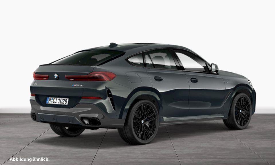 BMW X6 M50i