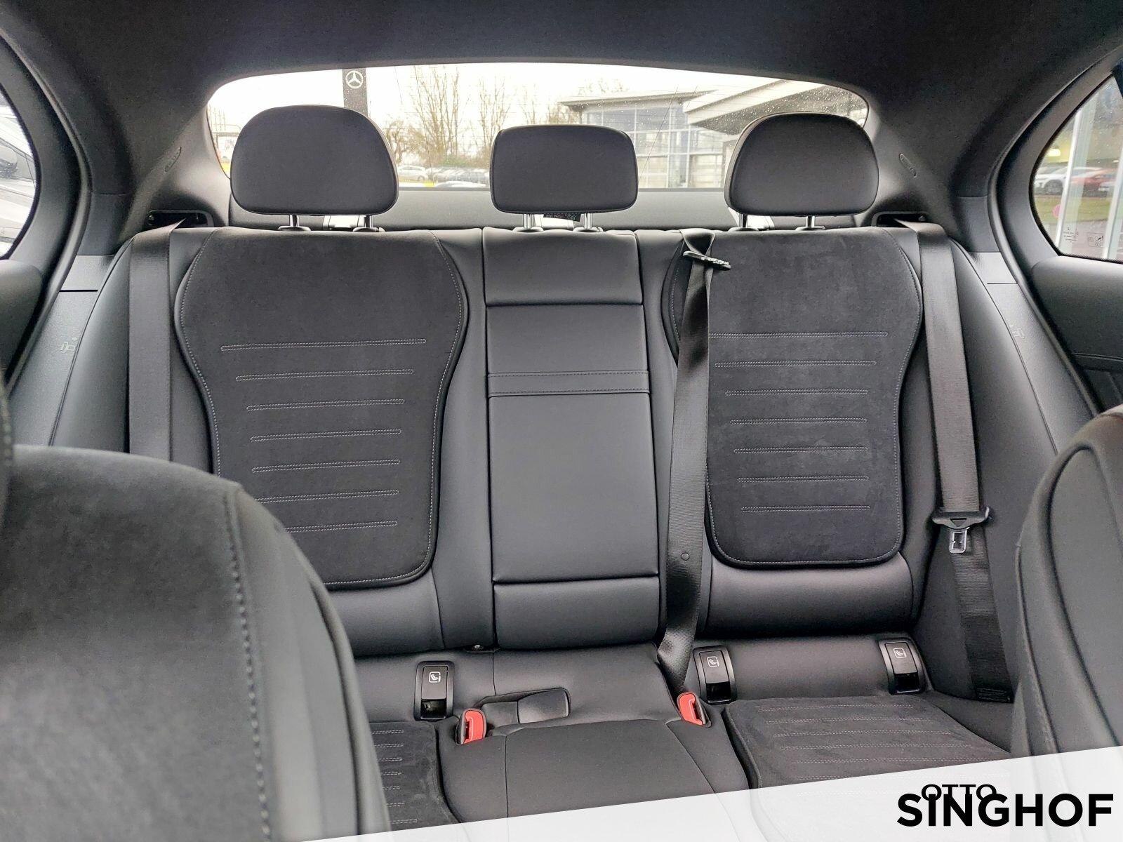 Mercedes-Benz C 220 AMG Line C 220 d Sedan