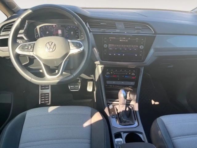 Volkswagen Touran 1.5 TSI DSG Highline R-Line