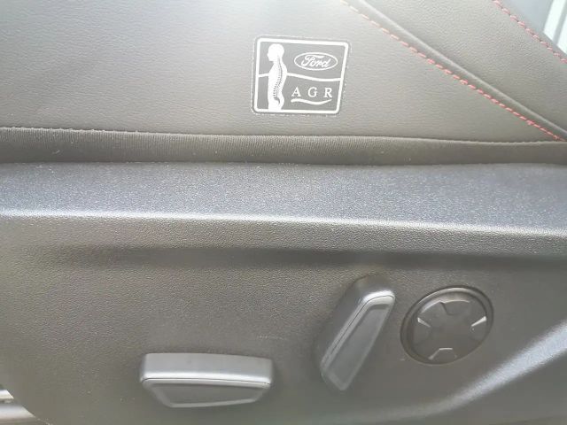 Ford Focus EcoBoost ST Line Wagon