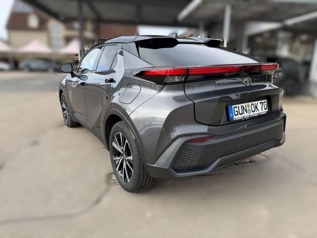 Toyota C-HR Hybride Team D