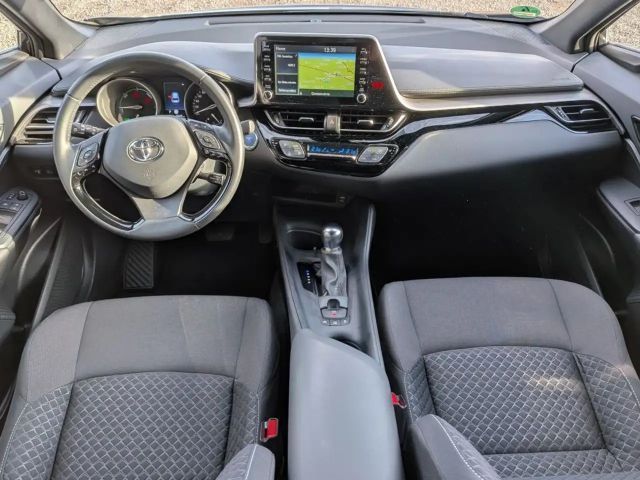 Toyota C-HR Business Hybride