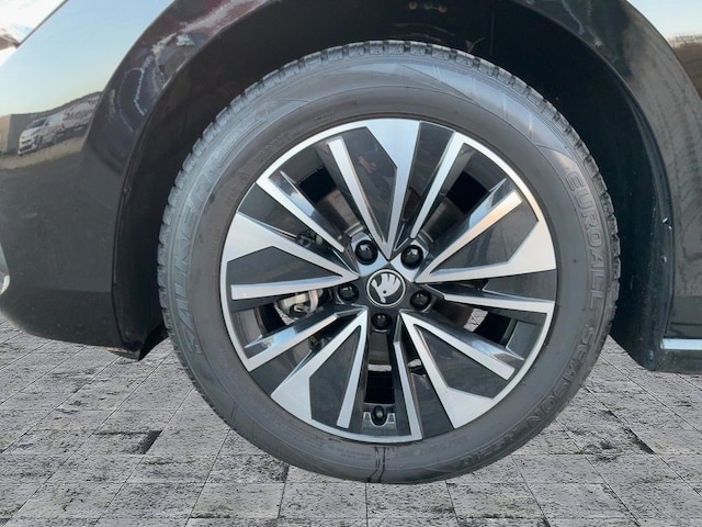 Skoda Superb 2.0 TDI Combi Selection