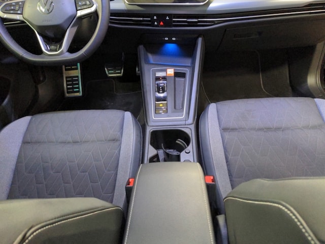 Volkswagen Golf 1.5 eTSI DSG Golf VIII