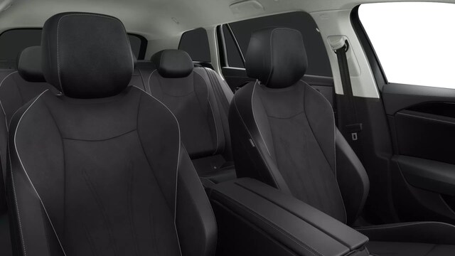 Volkswagen Passat 1.5 eTSI Business Variant