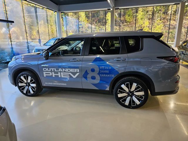 Mitsubishi Outlander Intense PHEV