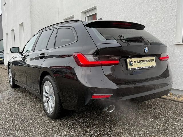 BMW 320 320d Touring xDrive