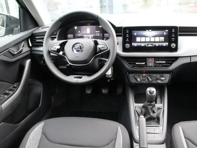 Skoda Kamiq Essence TSI