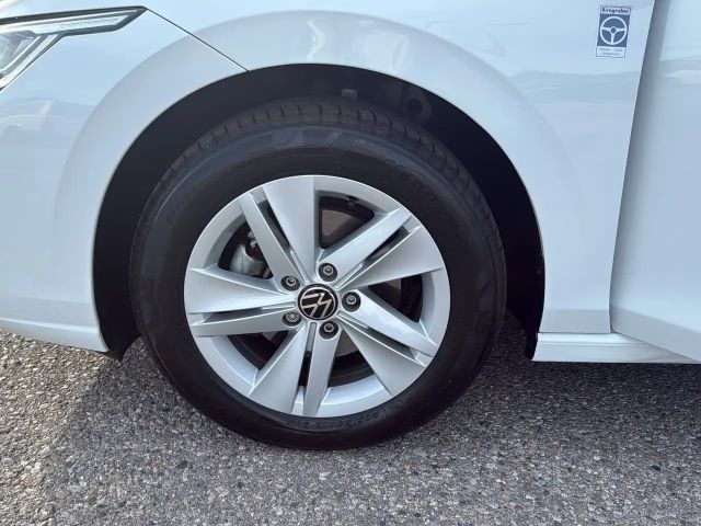 Volkswagen Golf DSG Life