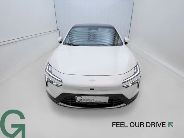 Polestar 4 Performance