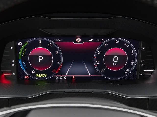 Skoda Superb Combi Sportline iV