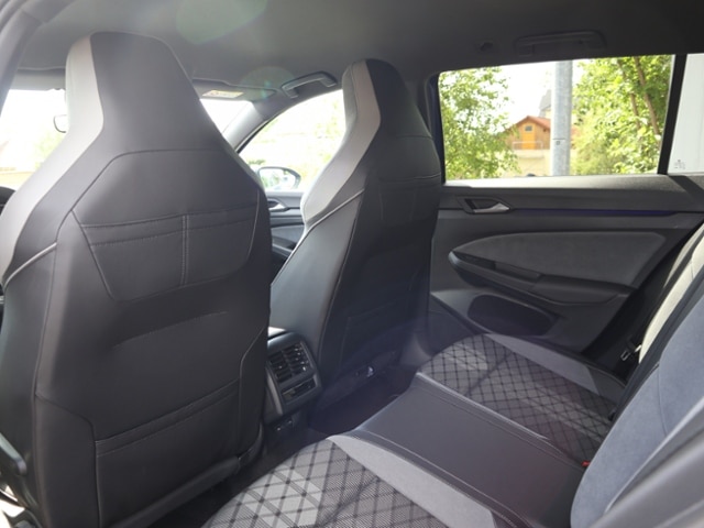 Volkswagen Golf 2.0 TSI