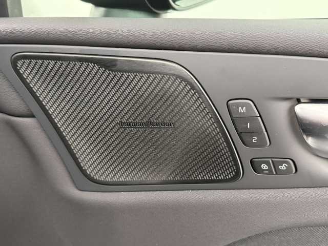 Volvo XC60 AWD Plus Recharge T8