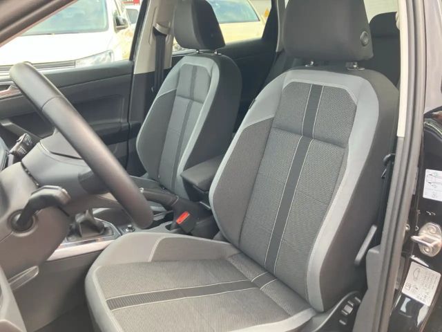 Volkswagen Polo IQ.Drive Style