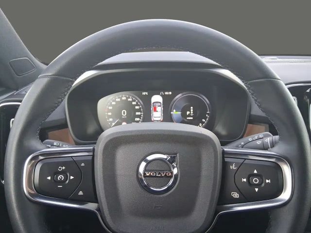 Volvo XC40 Dark Plus Recharge T5