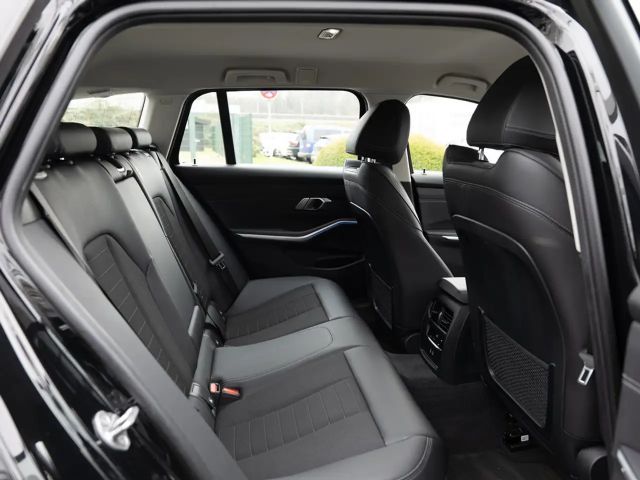 BMW 318 318d Sport Line Touring