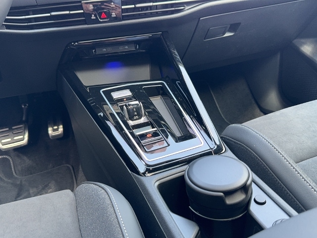 Volkswagen Golf 1.5 eTSI DSG Golf VIII