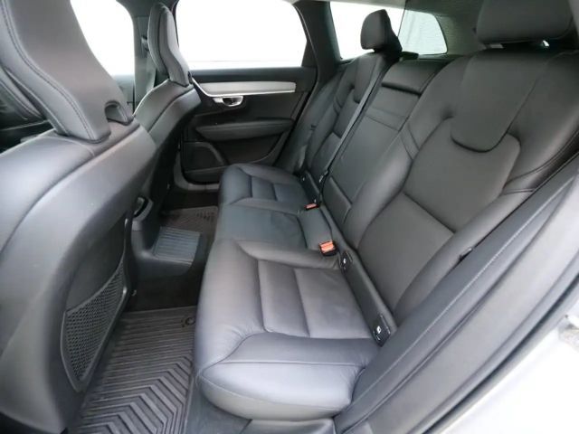 Volvo V90 AWD Inscription Recharge T6