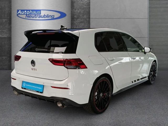 Volkswagen Golf 2.0 TSI DSG