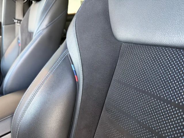 BMW 330 330e M-Sport xDrive