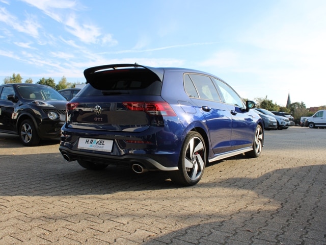 Volkswagen Golf 2.0 TSI Golf VIII