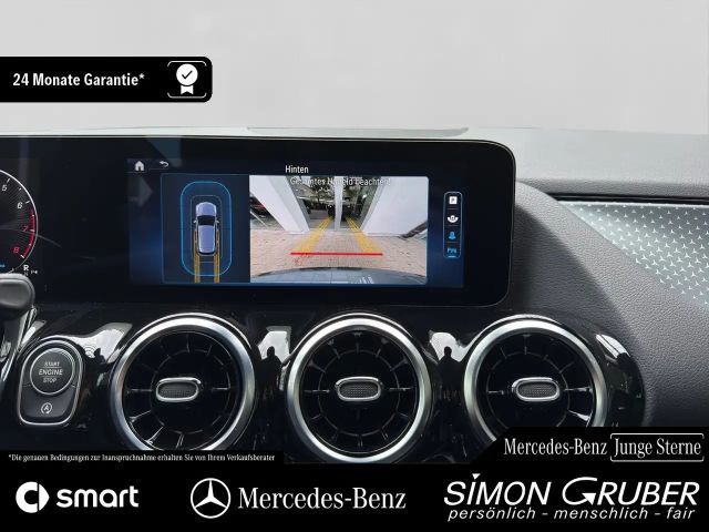 Mercedes-Benz B 180 Progressive Sedan