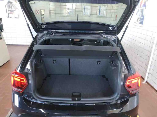 Volkswagen Polo Polo 1.0     CL   BT070 TSIM5F