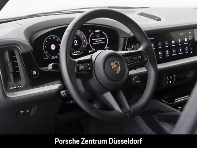 Porsche Cayenne Panoramadach  Bose LED-Matrix