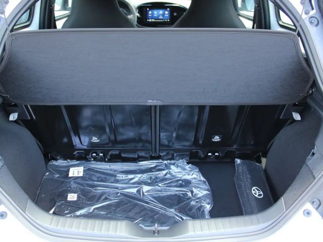 Toyota Aygo 1.0 VVT-i Hatchback Play