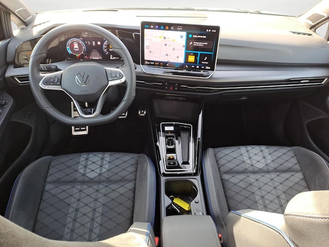 Volkswagen Golf 2.0 TDI DSG R-Line Variant