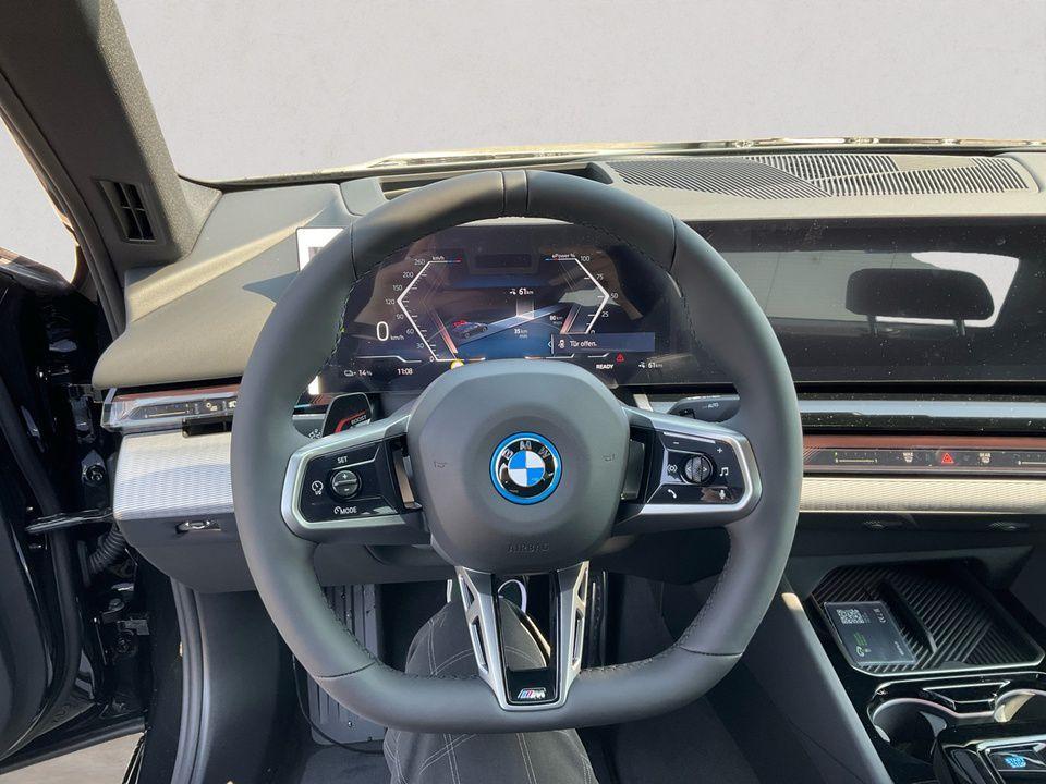 BMW i5 Sedan eDrive40