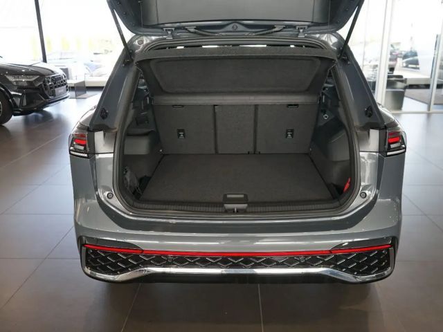 Volkswagen Tiguan 1.5 eTSI Plus R-Line