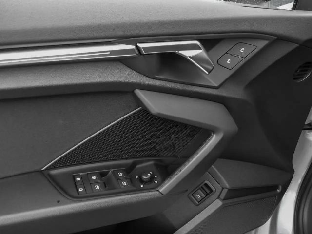 Audi A3 30 TDI S-Tronic Sedan