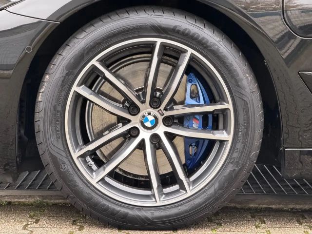 BMW 530 530e M-Sport