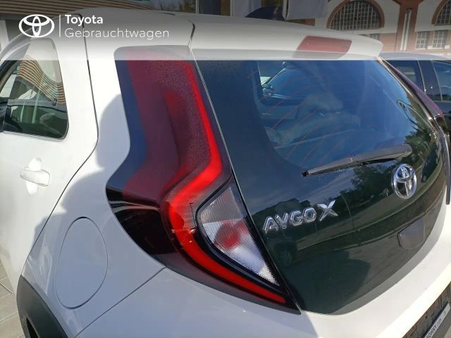 Toyota Aygo X Comfort Hatchback Play X-play