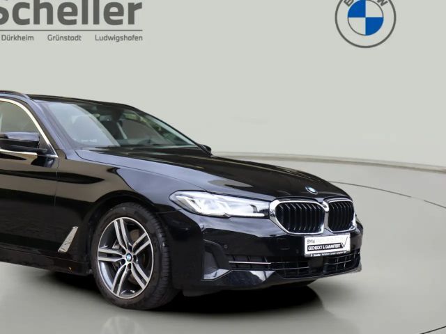 BMW 540 540d Touring xDrive