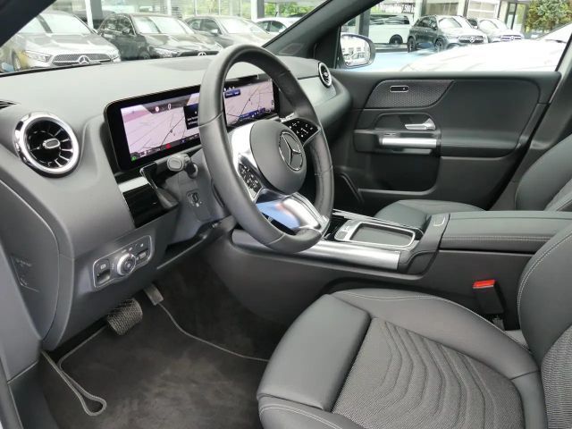 Mercedes-Benz B 180 Progressive