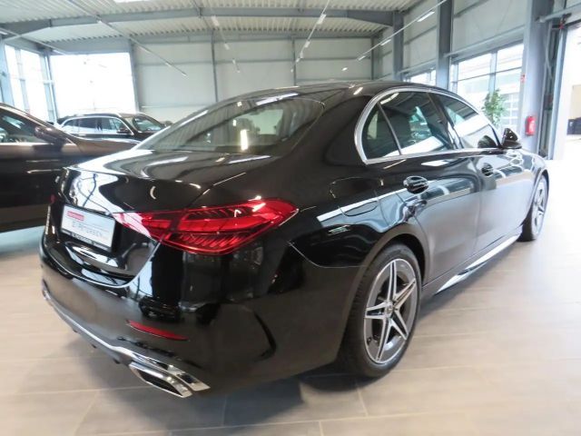 Mercedes-Benz C 300 AMG Line C 300 d Sedan