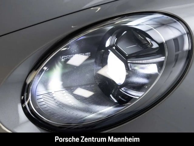 Porsche 992 Carrera Coupé GTS