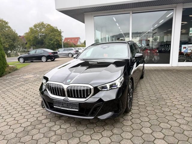 BMW 520 520d M-Sport Touring
