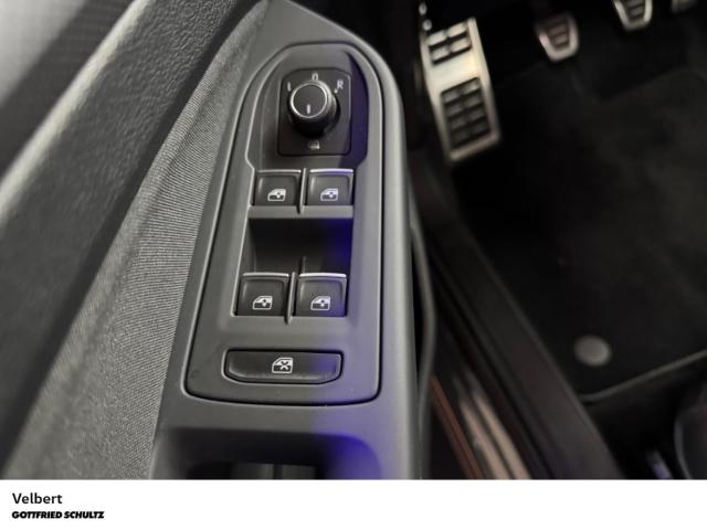 Volkswagen Golf 1.5 TSI Golf VIII Life