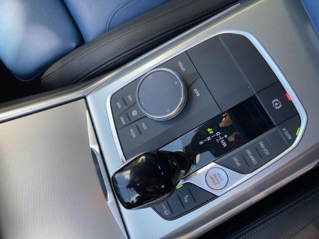 BMW 320 320d Touring xDrive