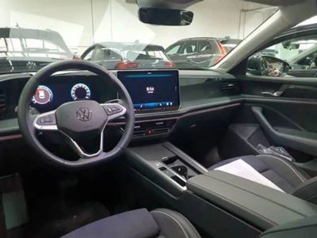 Volkswagen Passat 2.0 TDI Business DSG Variant