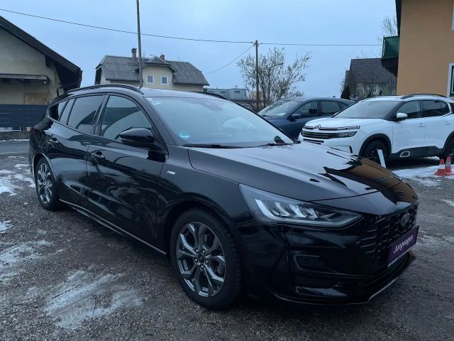 Ford Focus ST Line