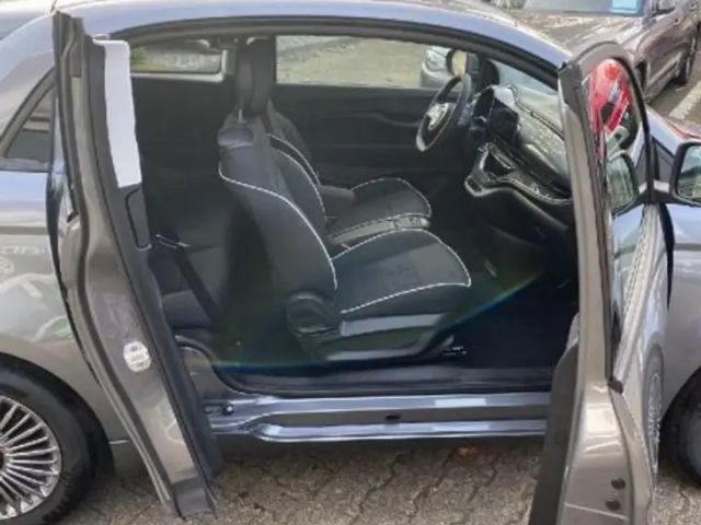 Fiat 500e 3+1, 42KWh, ab 399,- Euro monatlich*