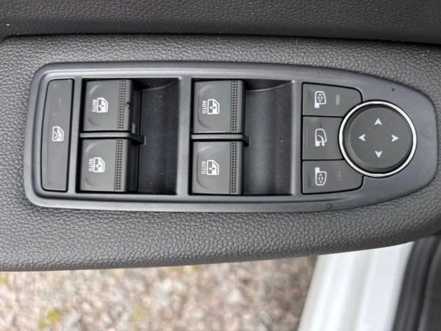 Mitsubishi Colt Plus 1.0l Weiß Kamera, LED, Keyless, Sitzheizung