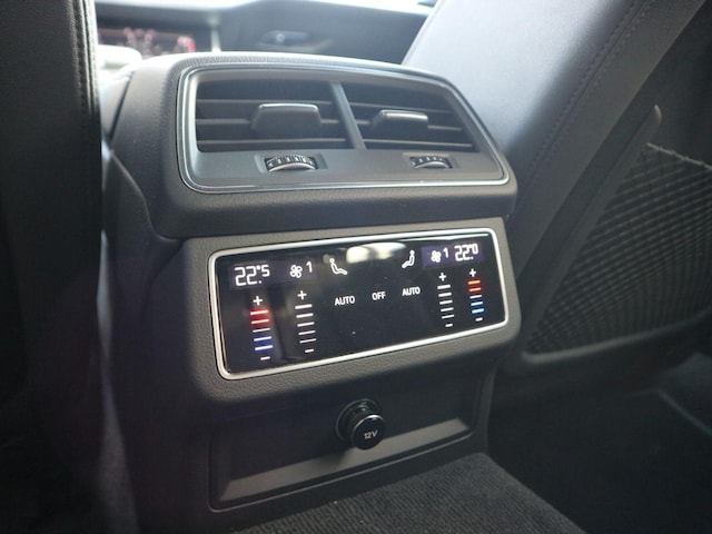 Audi S6 Avant Quattro