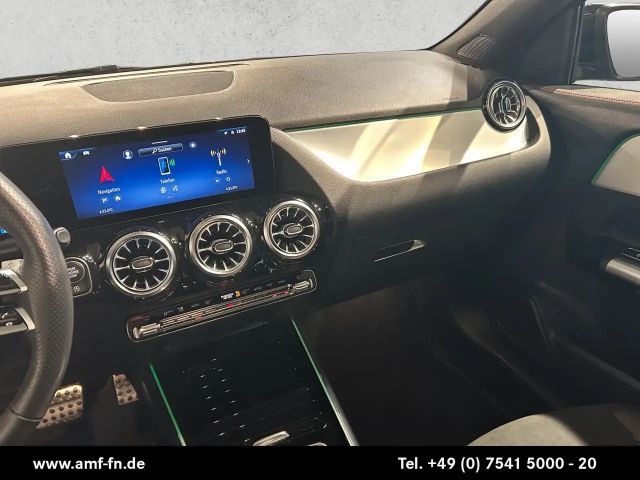 Mercedes-Benz GLA 180 AMG Line